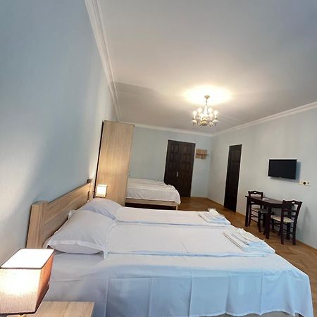 Vera City Center Apartment Тбілісі Екстер'єр фото