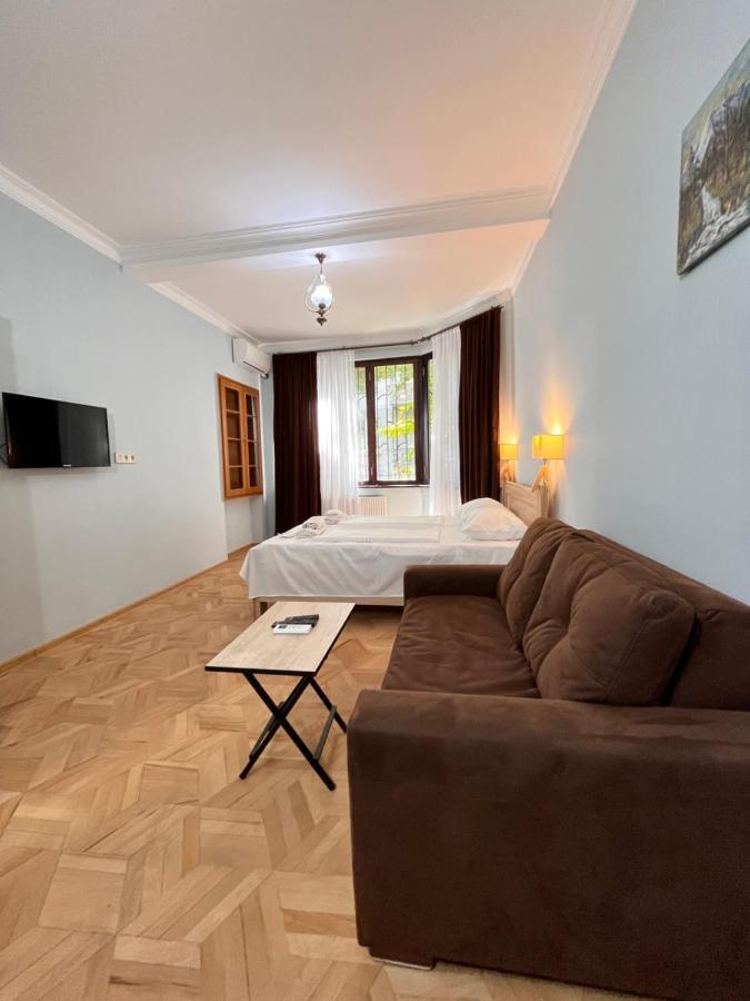 Vera City Center Apartment Тбілісі Екстер'єр фото