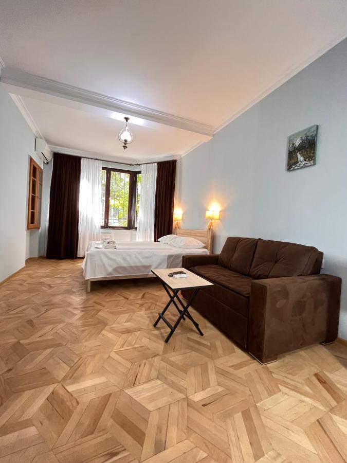 Vera City Center Apartment Тбілісі Екстер'єр фото
